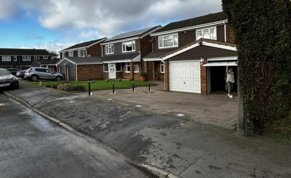 d4-telescopic-bollards