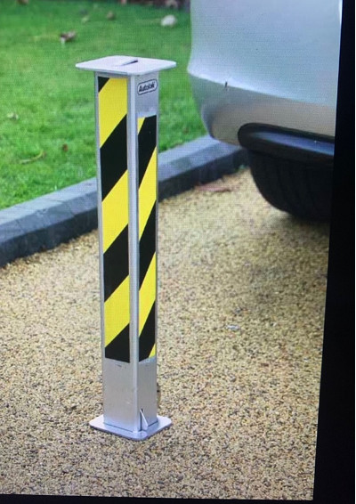 Standard Square Telescopic Bollard