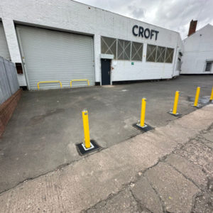 r14-telescopic-bollards
